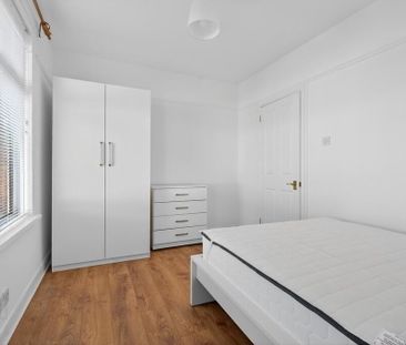 53 Ravenhill Parade, Belfast, BT6 8NU - Photo 5