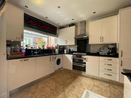 4 bedroom house to rent - Photo 4