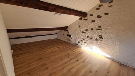 3-room attic apartment just a few steps from the Locarno square - Photo 4
