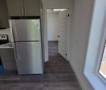 2 bedroom condo Waterloo - Photo 1