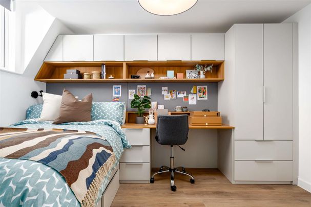 Park Street, Bristol - Photo 1