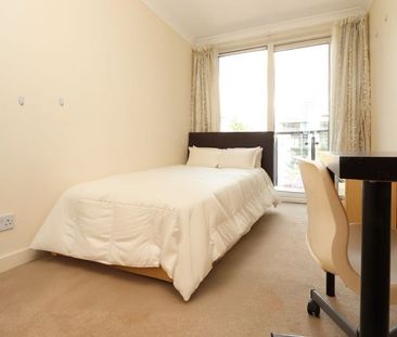 Room in a Shared Flat, Boardwalk Place, E14 - Photo 2