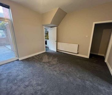 Garstang Road South, Preston, PR4 - Photo 1