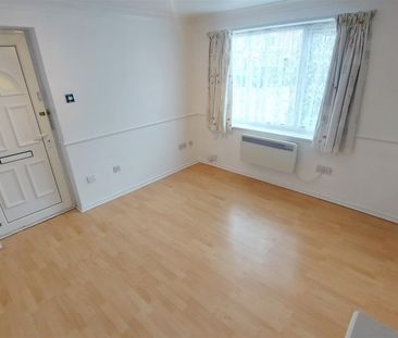 1 Bedroom Maisonette to Rent in Avondale Mews, Kettering, NN16 - Photo 6