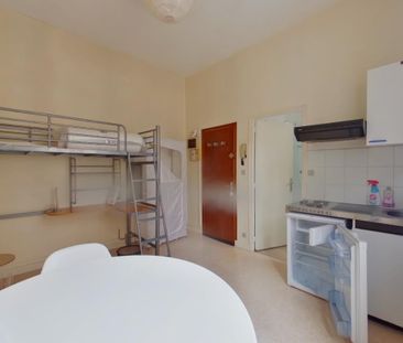 Location Appartement 1 pièce 15m² POITIERS 86000 - Photo 4