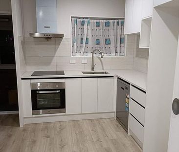 2 Bedroom Unit in Remuera's Excellent Location - Photo 2