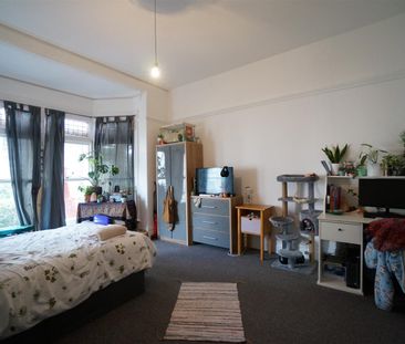 38 College Road - Photo 3