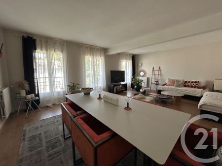 Location Appartement 4 pièces 110m² FONTAINEBLEAU 77300 - Photo 3