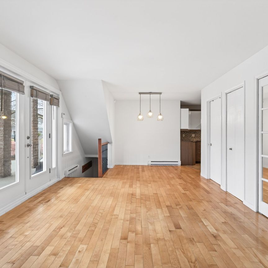 1181 Rue de l'Aigue Marine, Québec (Charlesbourg), QC G2L - Photo 1