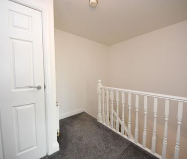 2 bed House - Mews for Rent - Photo 3