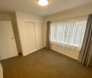 Two Bedroom Unit with Carport in Remuera - Photo 4