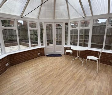 2 bedroom detached house to rent - Photo 6