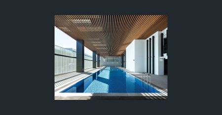 Luxury 2 Bedroom Apartment with view - Photo 5