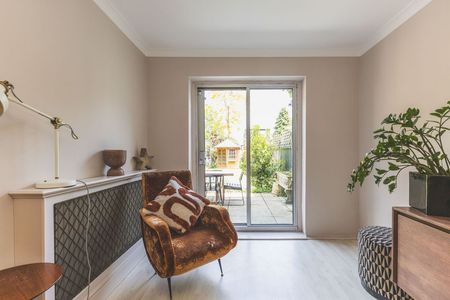 Burnell Avenue - Photo 4