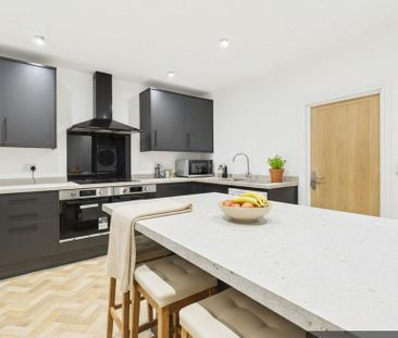 1 bedroom in a house share to rent - Photo 5