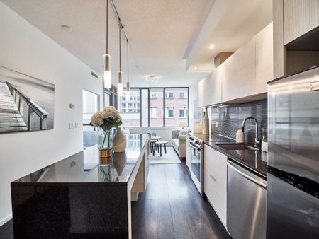For Lease - 8 Charlotte Street Unit# 510, Toronto, Ontario - Photo 3