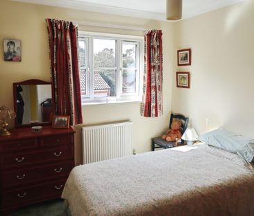 3 bedroom detached house to rent - Photo 4