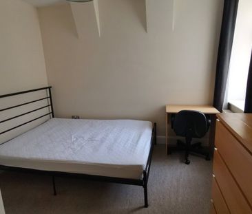 5 bedroom terraced house to rent - Photo 6