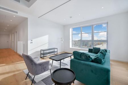 3 bedroom flat to rent - Photo 2