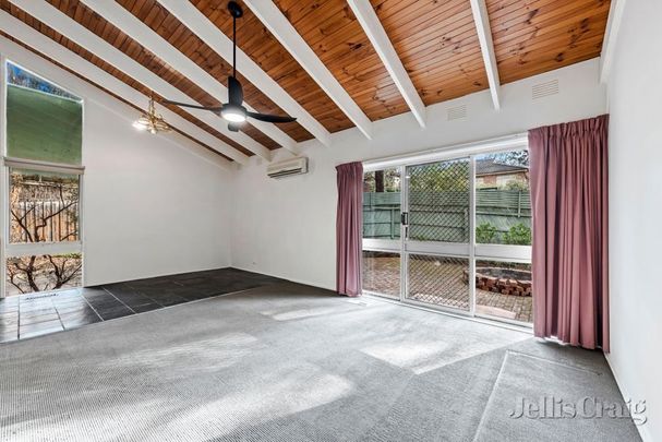 1/26 Fernside Avenue, Briar Hill - Photo 1