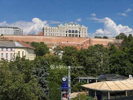 Kiadó jó állapotú lakás - Budapest I. kerület - Photo 5