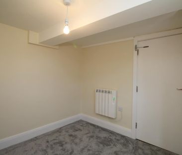 3 bedroom maisonette to rent - Photo 5