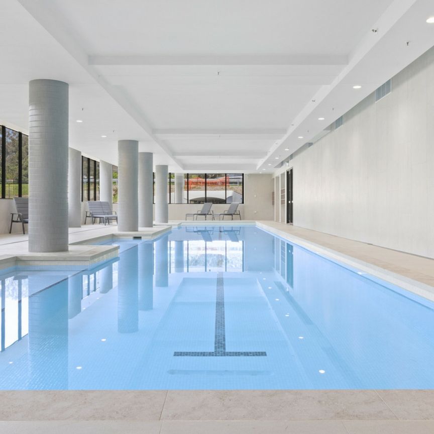 Luxury Living At The Griffin - Photo 1