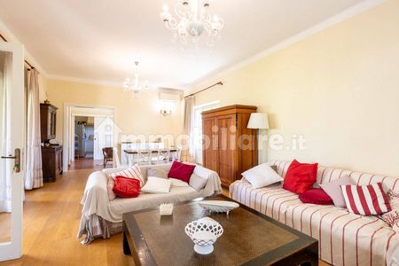Villa unifamiliare via Trento, Centro, Forte dei Marmi - Photo 3