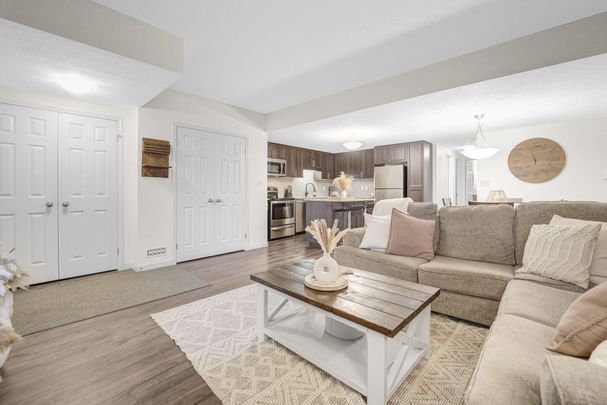 For Lease - 20 Sienna Street Unit# D, Kitchener, Ontario - Photo 1