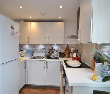 1 bedroom apartment to rent - Photo 2