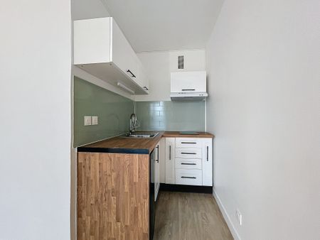 Location Appartement 1 pièce 26m² ST LO 50000 - Photo 3