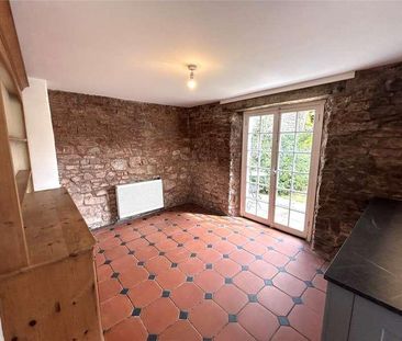 Fore Street, Holcombe Rogus, Wellington, Somerset, TA21 - Photo 5