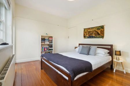 2/12 Mitford Street, St Kilda. - Photo 5