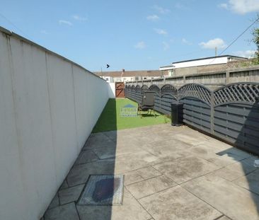 2 bedroom ground floor flat to rent - Photo 5