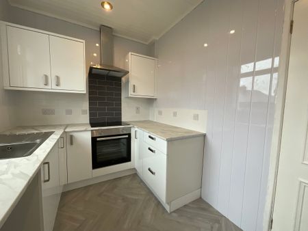 67 West Circular Road, Belfast, BT13 3QA - Photo 3
