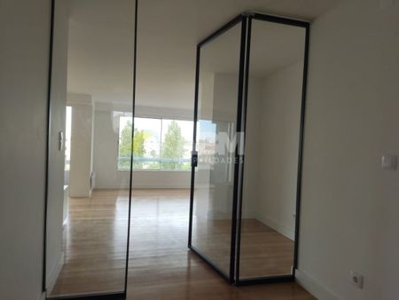 4 bedroom luxury Flat for rent in Foco, Porto, Distrito do Porto - Photo 3