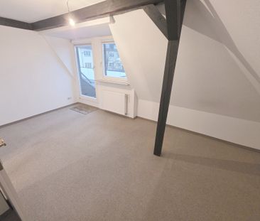 Sankt Augustin-Hangelar: Attraktive 4-Zimmer-Dachgeschosswohnung – ... - Photo 6