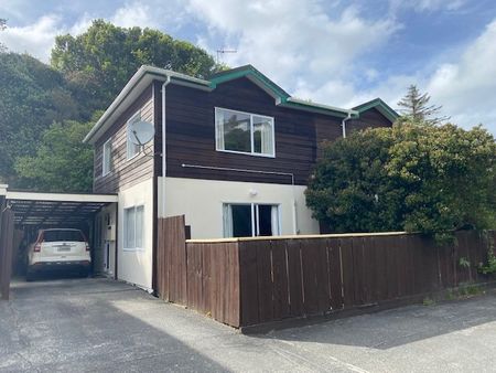 Churton Park, 2 bedrooms - Photo 5
