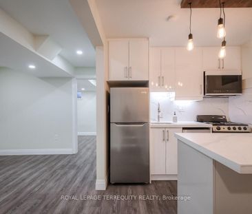 For Lease - 135 Jane Street Unit# 5, Toronto, Ontario - Photo 2