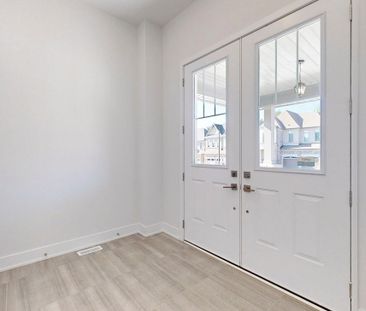 For Lease - 231 Sikura Circle, Aurora, Ontario - Photo 4