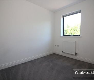 3 bedroom terraced house to rent - Photo 6