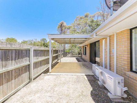 Fully furnished with water bills included! - Photo 3