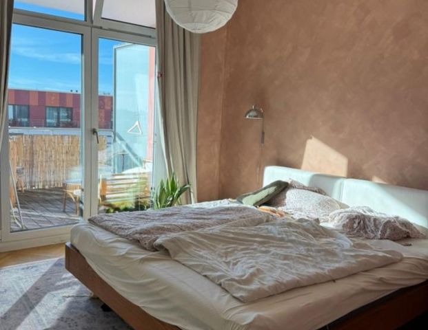 Sublet 2-room penthouse Dec - Jun in Friedrichshain - Photo 1