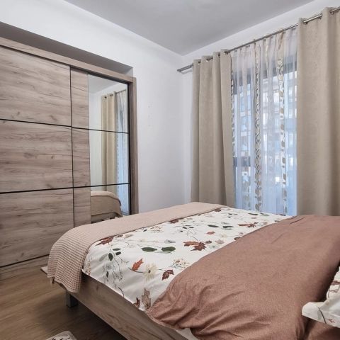 Apartament de inchiriat 2 camere Podu Ros Alte proprietati in zona Podu Ros - Photo 1
