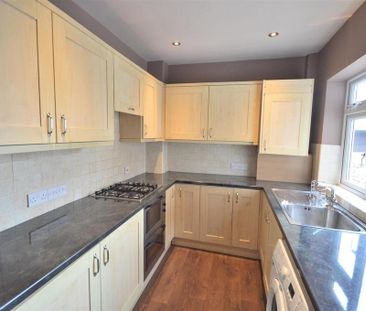 2 bedroom terraced house to rent - Photo 3