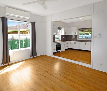 Charming Cottage in Central Muswellbrook - Photo 3
