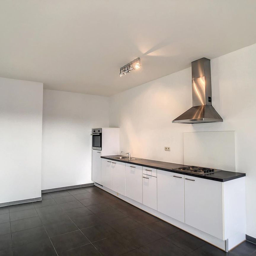 Modern appartement met twee slaapkamers te Evere! - Photo 1