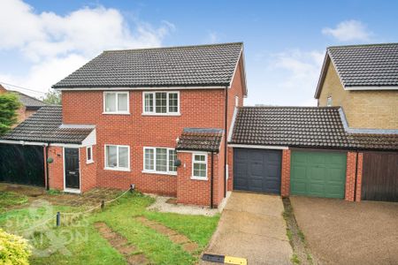 Wood View Court, New Costessey, Norwich - Photo 4