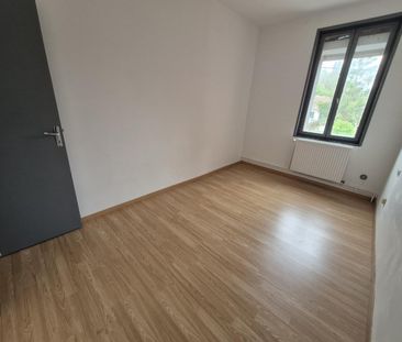 Location Maison 4 pièces 114m² CAMBRAI 59400 - Photo 4