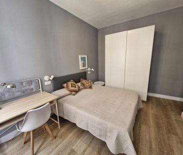 3 room luxury Flat for rent in Valencia - Photo 4